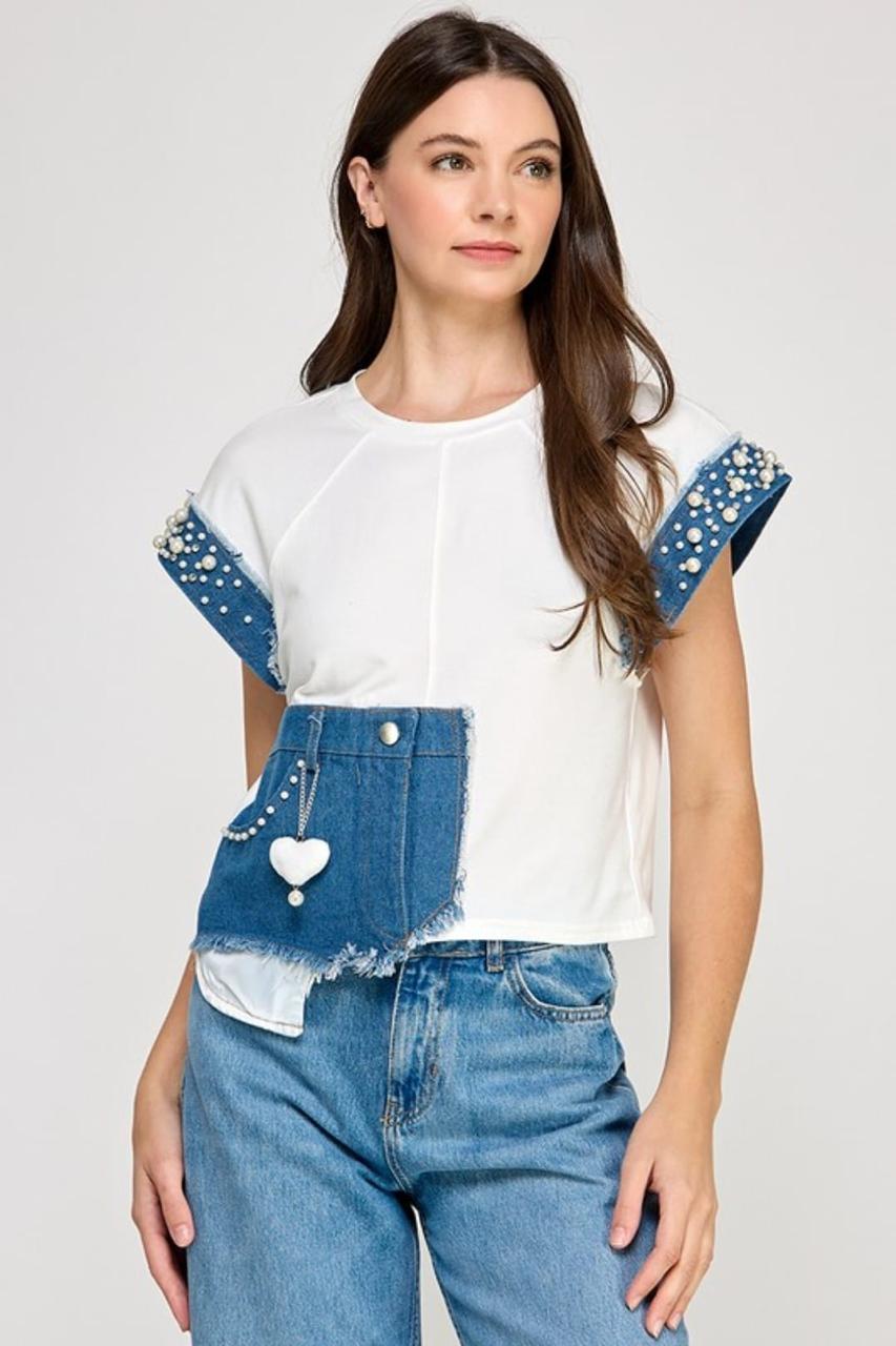 Blusa blanca con detalles denim
