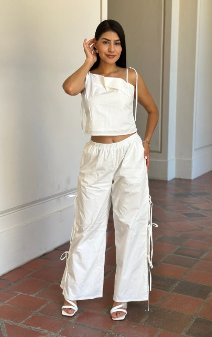 White baggy set
