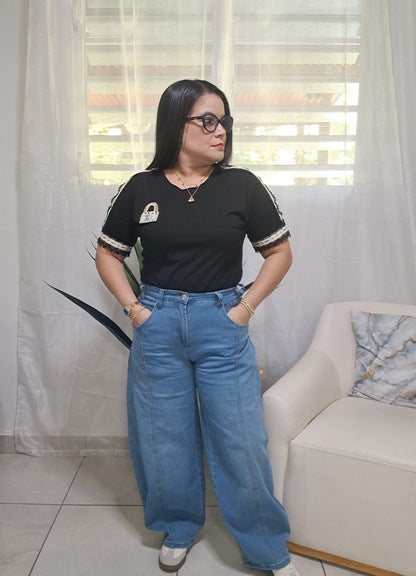 Gold Lock detail top