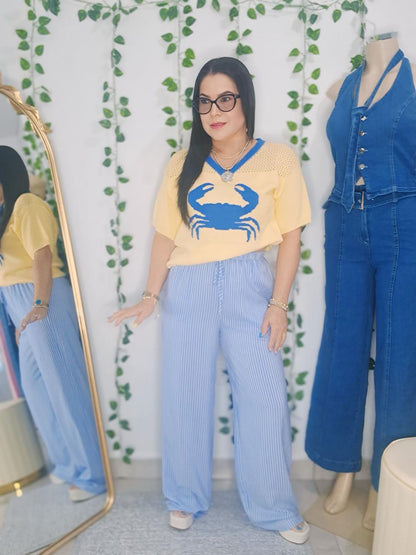 Sweter amarillo detalles azul
