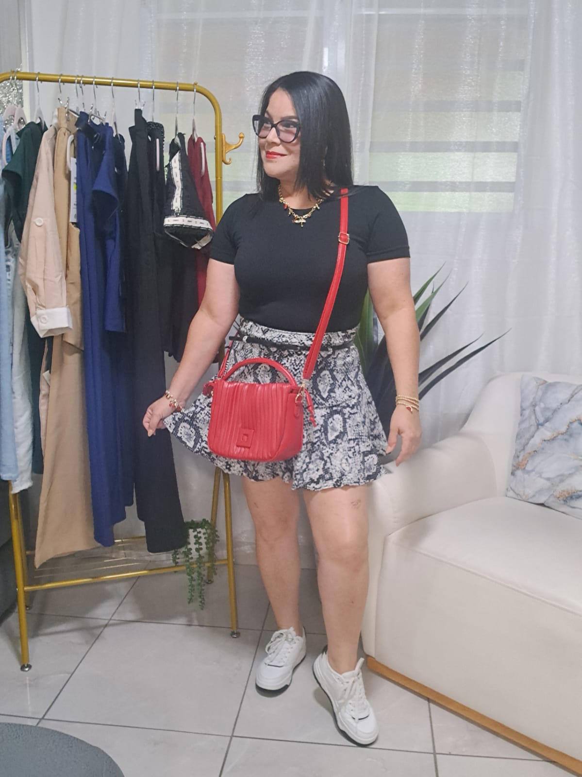 Falda corta con estampado de flores