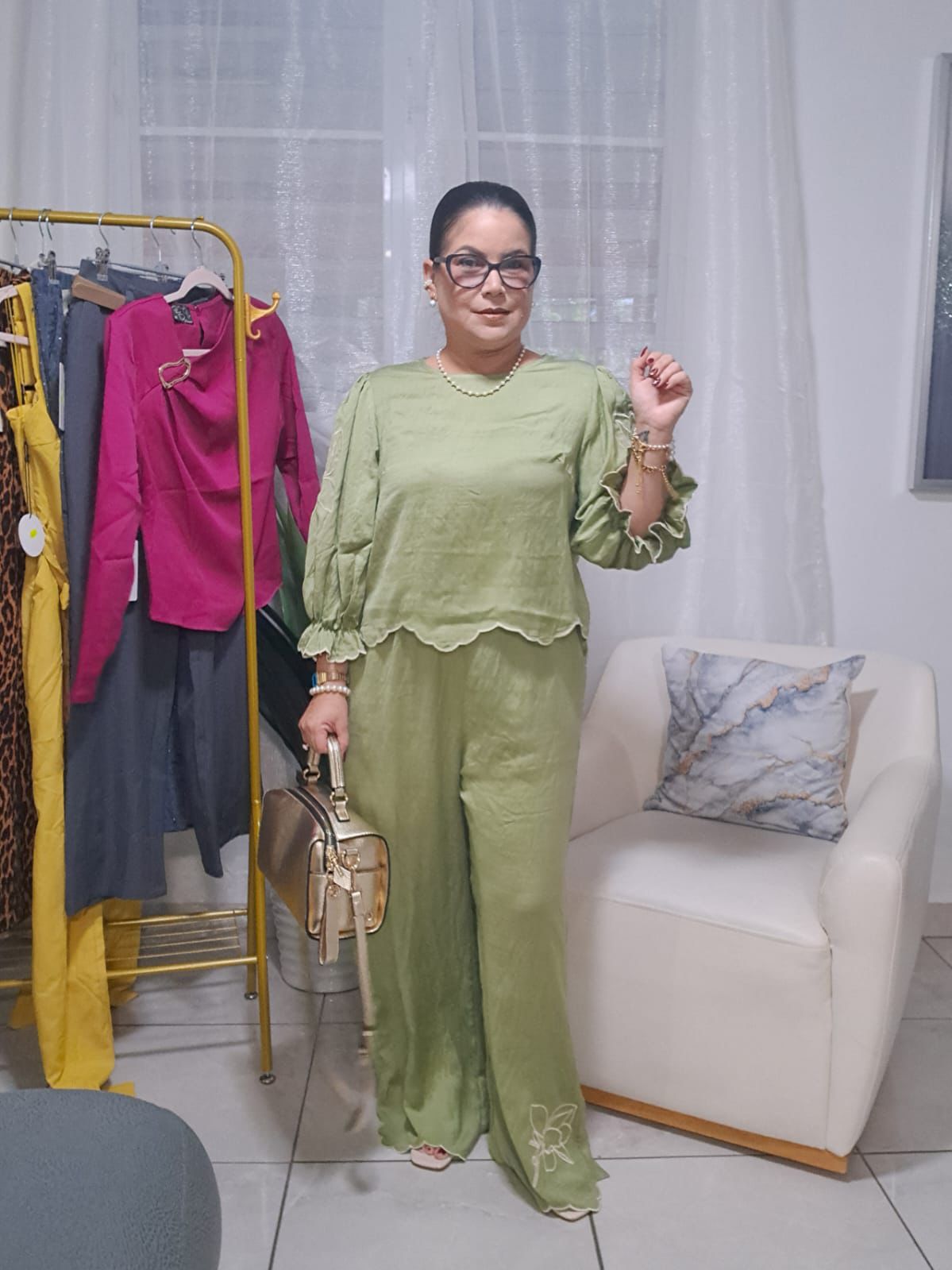 Embroidery details green set