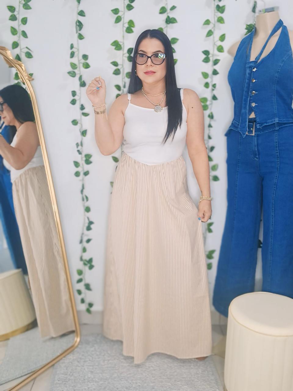 Vestido blanco y beige